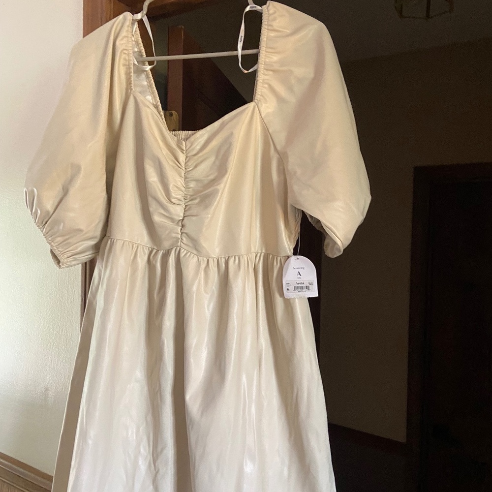 Dress (Arula)